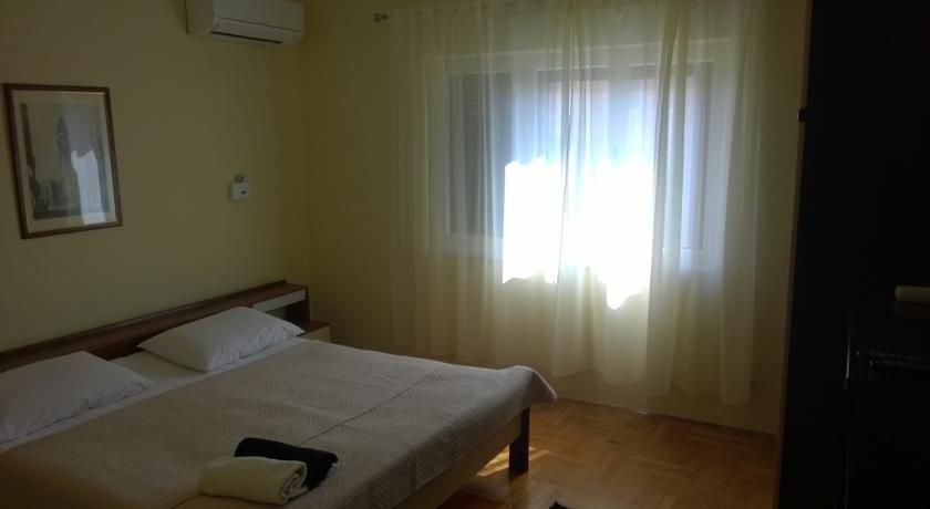 Rooms & Apartments Blue Beach فوديس الغرفة الصورة